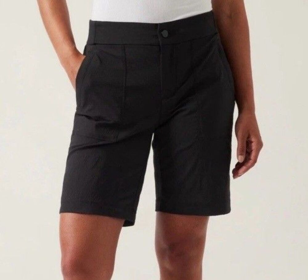 Athleta Trekkie North Bermuda shorts size 2 black hiking
